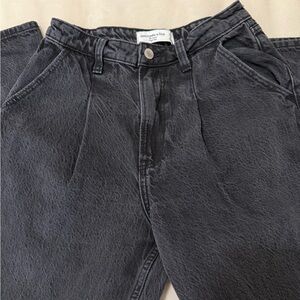 Abercrombie & Fitch The Loose Jeans